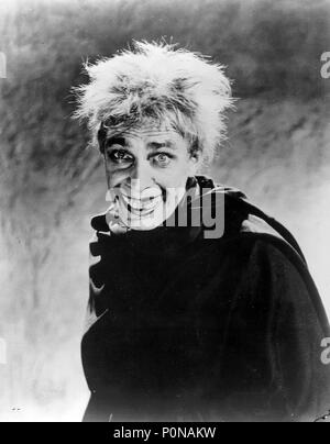 Original Film Title: THE MAN WHO LAUGHS.  English Title: THE MAN WHO LAUGHS.  Film Director: PAUL LENI.  Year: 1928.  Stars: CONRAD VEIDT. Credit: UNIVERSAL PICTURES / Album Stock Photo