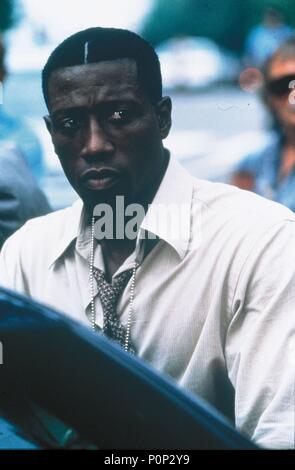 MURDER AT 1600 WESLEY SNIPES A WARNER BROS FILM Date: 1997 Stock Photo ...