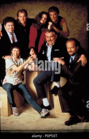 Original Film Title: CHEERS.  English Title: CHEERS.  Film Director: JAMES BURROWS; GLEN CHARLES.  Year: 1982.  Stars: TED DANSON; KELSEY GRAMMER; WOODY HARRELSON; JOHN RATZENBERGER; KIRSTIE ALLEY; GEORGE WENDT; RHEA PEARLMAN. Credit: NBC-TV / Album Stock Photo