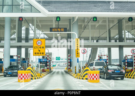 suzhou toll booth shanghai between highway jiangsu electronic lane china collection alamy
