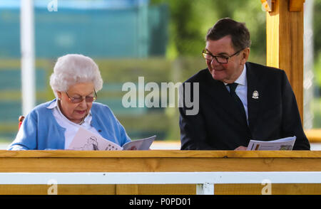 Her Majesty Queen Elizabeth II watches the Flat Ridden Sport Horse class during the opening day of the Royal Windsor Horse Show  Featuring: Queen Elizabeth II Where: Windsor, United Kingdom When: 09 May 2018 Credit: John Rainford/WENN.com Stock Photo