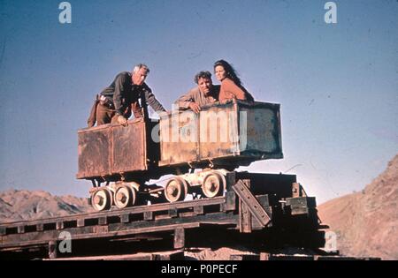 Original Film Title: THE PROFESSIONALS.  English Title: THE PROFESSIONALS.  Film Director: RICHARD BROOKS.  Year: 1966.  Stars: LEE MARVIN; BURT LANCASTER; CLAUDIA CARDINALE. Credit: COLUMBIA PICTURES / Album Stock Photo