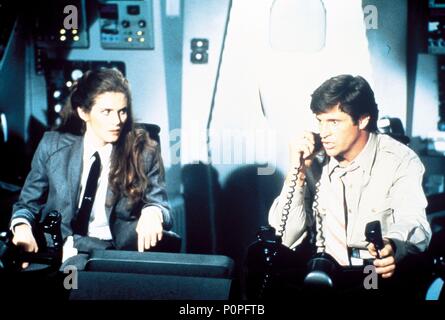 Original Film Title: AIRPLANE II: THE SEQUEL.  English Title: AIRPLANE II: THE SEQUEL.  Film Director: KEN FINKLEMAN.  Year: 1982.  Stars: ROBERT HAYS; JULIE HAGERTY. Credit: PARAMOUNT PICTURES / Album Stock Photo