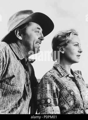 Original Film Title: THE SUNDOWNERS.  English Title: THE SUNDOWNERS.  Film Director: FRED ZINNEMANN.  Year: 1960.  Stars: DEBORAH KERR; ROBERT MITCHUM. Credit: WARNER BROTHERS / Album Stock Photo