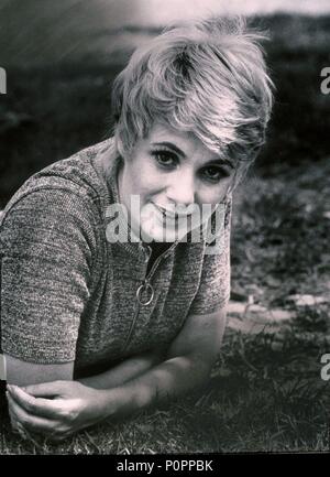 Shirley jones hi-res stock photography and images - Alamy