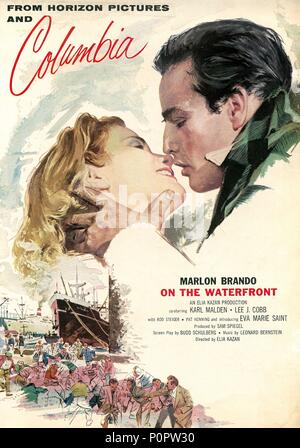 Original Film Title: ON THE WATERFRONT.  English Title: ON THE WATERFRONT.  Film Director: ELIA KAZAN.  Year: 1954. Credit: COLUMBIA PICTURES / Album Stock Photo