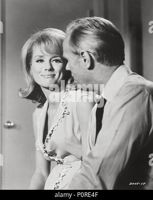 Original Film Title: MADIGAN.  English Title: MADIGAN.  Film Director: DON SIEGEL.  Year: 1968.  Stars: RICHARD WIDMARK. Stock Photo