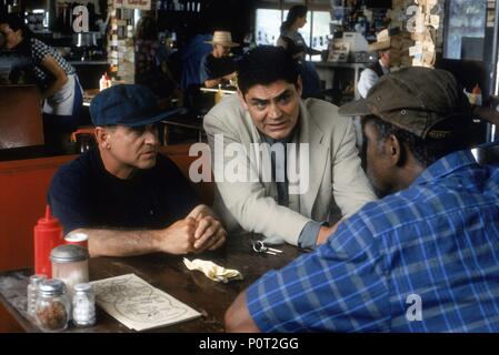 Original Film Title: GONE FISHIN'.  English Title: GONE FISHIN'.  Film Director: CHRISTOPHER CAIN.  Year: 1997.  Stars: DANNY GLOVER; JOE PESCI. Credit: HOLLYWOOD PICTURES / Album Stock Photo