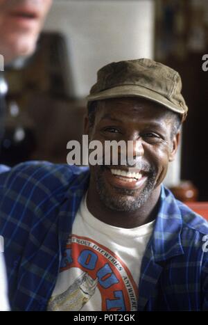 Original Film Title: GONE FISHIN'.  English Title: GONE FISHIN'.  Film Director: CHRISTOPHER CAIN.  Year: 1997.  Stars: DANNY GLOVER. Credit: HOLLYWOOD PICTURES / Album Stock Photo