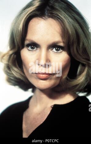 Original Film Title: LOOKING FOR MR. GOODBAR.  English Title: LOOKING FOR MR GOODBAR.  Film Director: RICHARD BROOKS.  Year: 1977.  Stars: TUESDAY WELD. Credit: PARAMOUNT PICTURES / Album Stock Photo