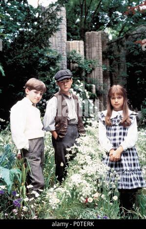 Original Film Title: THE SECRET GARDEN.  English Title: THE SECRET GARDEN.  Film Director: AGNIESZKA HOLLAND.  Year: 1993.  Stars: KATE MABERLY; ANDREW KNOTT; HEYDON PROWSE. Credit: AMERICAN ZOETROPE/WARNER BROTHERS / Album Stock Photo