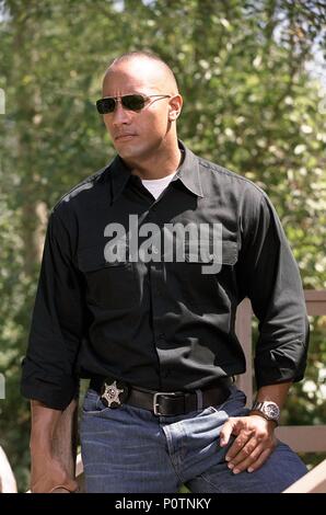 Original Film Title: WALKING TALL.  English Title: WALKING TALL.  Film Director: KEVIN BRAY.  Year: 2004.  Stars: THE ROCK. Credit: METRO GOLDWYN MAYER / AKESTER, BOB / Album Stock Photo