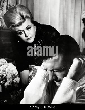 Original Film Title: THE MANCHURIAN CANDIDATE.  English Title: THE MANCHURIAN CANDIDATE.  Film Director: JOHN FRANKENHEIMER.  Year: 1962.  Stars: ANGELA LANSBURY; LAURENCE HARVEY. Credit: UNITED ARTISTS / Album Stock Photo