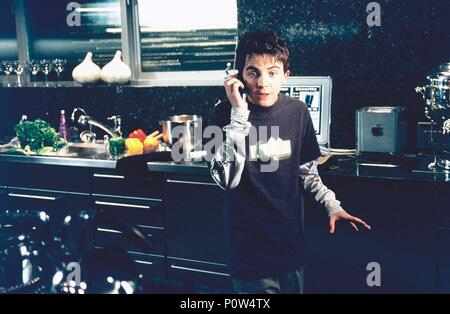 Original Film Title: BIG FAT LIAR.  English Title: BIG FAT LIAR.  Film Director: SHAWN LEVY.  Year: 2002.  Stars: FRANKIE MUNIZ. Credit: TOLLIN/ROBBINS PRODUCTIONS/MEDIASTREAM FILM / URDANK, SAM / Album Stock Photo