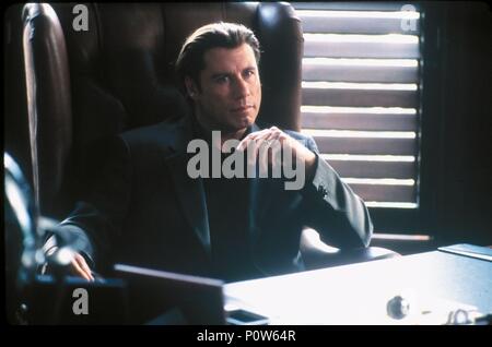 Original Film Title: THE PUNISHER.  English Title: THE PUNISHER.  Film Director: JONATHAN HENSLEIGH.  Year: 2004.  Stars: JOHN TRAVOLTA. Copyright: Editorial inside use only. This is a publicly distributed handout. Access rights only, no license of copyright provided. Mandatory authorization to Visual Icon (www.visual-icon.com) is required for the reproduction of this image. Credit: ARTISAN ENTERTAINMENT / PAGE, GENE / Album Stock Photo