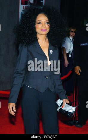 Diana Ross arriving at the Ladder 49 Premiere at the el Capitan Theatre in Los Angeles. September 20, 2004. 20-RossDiana029 Red Carpet Event, Vertical, USA, Film Industry, Celebrities,  Photography, Bestof, Arts Culture and Entertainment, Topix Celebrities fashion /  Vertical, Best of, Event in Hollywood Life - California,  Red Carpet and backstage, USA, Film Industry, Celebrities,  movie celebrities, TV celebrities, Music celebrities, Photography, Bestof, Arts Culture and Entertainment,  Topix, vertical, one person,, from the years , 2003 to 2005, inquiry tsuni@Gamma-USA.com - Three Quarters Stock Photo