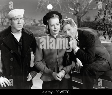 WONDER MAN, Danny Kaye, Vera-Ellen, 1945 Stock Photo - Alamy