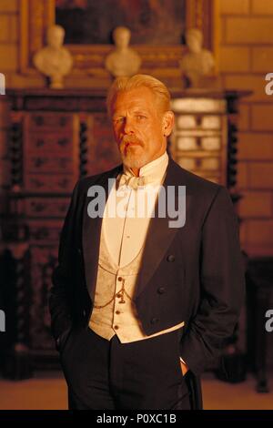 Original Film Title: THE GOLDEN BOWL.  English Title: THE GOLDEN BOWL.  Film Director: JAMES IVORY.  Year: 2000.  Stars: NICK NOLTE. Credit: MERCHANT IVORY / Album Stock Photo