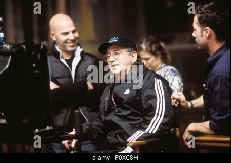 Original Film Title: MY BIG FAT GREEK WEDDING.  English Title: MY BIG FAT GREEK WEDDING.  Film Director: JOEL ZWICK.  Year: 2002.  Stars: JOEL ZWICK. Credit: IFC FILMS / Album Stock Photo