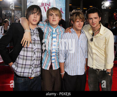 McFly arriving at the JUST MY LUCK Premiere at the National Theatre in Los Angeles. May 9, 2006.          -            09 McFly013.jpg09 McFly013  Event in Hollywood Life - California, Red Carpet Event, USA, Film Industry, Celebrities, Photography, Bestof, Arts Culture and Entertainment, Topix Celebrities fashion, Best of, Hollywood Life, Event in Hollywood Life - California, Red Carpet and backstage, ,Arts Culture and Entertainment, Photography,    inquiry tsuni@Gamma-USA.com ,  Music celebrities, Musician, Music Group, 2000 to 2009 Stock Photo