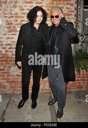 Jack White and Jimmy Page - It May Get loud Premiere at the LA Film Festival at the Man Festival Theatre In Los Angeles.          -            09 WhiteJack PageJimy 09.jpg09 WhiteJack PageJimy 09  Event in Hollywood Life - California, Red Carpet Event, USA, Film Industry, Celebrities, Photography, Bestof, Arts Culture and Entertainment, Topix Celebrities fashion, Best of, Hollywood Life, Event in Hollywood Life - California, Red Carpet and backstage, ,Arts Culture and Entertainment, Photography,    inquiry tsuni@Gamma-USA.com ,  Music celebrities, Musician, Music Group, 2000 to 2009 Stock Photo