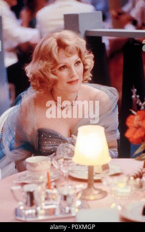 Far from Heaven Year : 2002 USA Director: Todd Haynes Julianne Moore ...