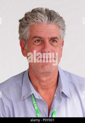Miami Beach, FL, USA. 26th Feb, 2018. CNN host and celebrity chef and CNN's 'Parts Unknown' host Anthony Bourdain at the Whole Foods Grand Tasting Village at the 2012 South Beach Wine and Food Festival on February 26, 2012 in Miami Beach, Florida. Anthony Bourdain Died: June 8, 2018, at the age of 61 at Strasbourg, France. commit suicide by hanged himself with bathrobe belt. Credit: Mpi10/Media Punch/Alamy Live News Stock Photo