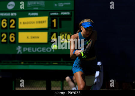 Nottingham Tennis Centre, Nottingham, UK. 10th June, 2018. The Nature Valley Open Tennis Tournament; Katie Swan of Great Britain returns serve in the final set against Paula Badosa Gibert of Spain Credit: Action Plus Sports/Alamy Live News Stock Photo