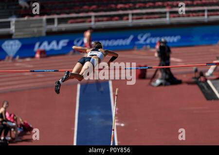 Stockholm, Sweden. 10th Jun, 2018. Woman pole vault with Angelica Bengtsson (SWE) at in Diamond league during the Bauhaus event at the Olympic arena Stockholm Stadion in hot weather. Credit: Stefan Holm/Alamy Live News Stock Photo