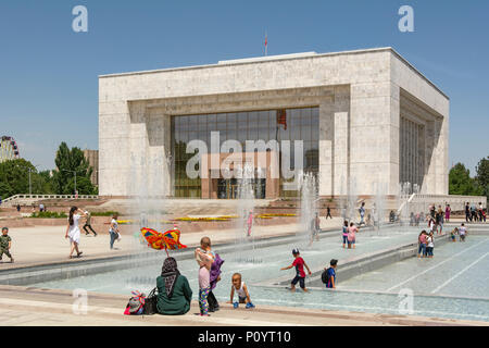 State Historical Museum, Ala-Too Square, Bishkek, Kyrgyzstan Stock Photo