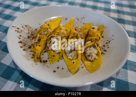 Italy, Sicily, Sicilian Cannoli with Ricotta Cheese Stock Photo - Alamy