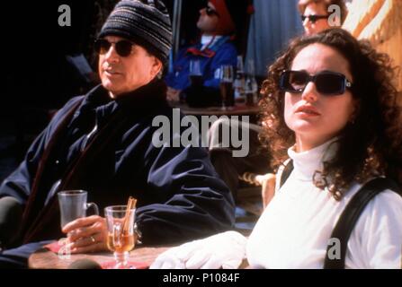 Original Film Title: TOWN & COUNTRY.  English Title: TOWN & COUNTRY.  Film Director: PETER CHELSOM.  Year: 2001.  Stars: ANDIE MACDOWELL. Credit: NEW LINE CINEMA / Album Stock Photo