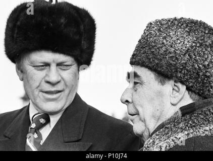 President Gerald R. Ford and General Secretary Leonid Brezhnev during the President's arrival at Vozdyizhenka Airport in Vladivostok, USSR.  November 23, 1974. Stock Photo