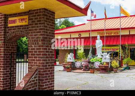 HICKORY, NC, USA-31 MAY 18: A Vietnamese Buddhist Temple, chua phap hoa