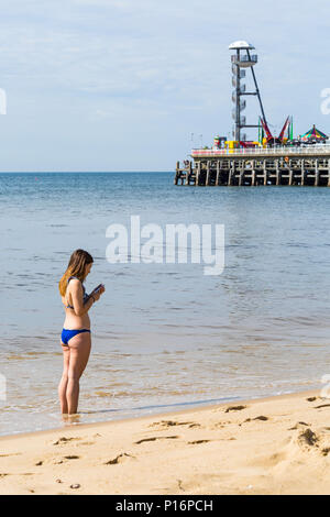 Bournemouth, Dorset, UK. 11th June 2018. UK weather: lovely very warm sunny start to the day at Bournemouth beaches as temperatures rise and visitors head to the seaside to enjoy the sunshine. Credit: Carolyn Jenkins/Alamy Live News Stock Photo