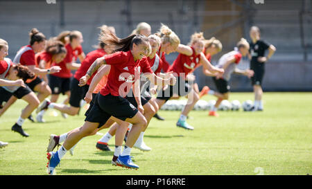 Newport, Wales, UK. 11th June, 2018. Wales Womens International Team Training, Newport City Stadium, Newport, 11/6/18: Wales team train ahead of their crucial world cup qualifier against Russia Credit: Andrew Dowling/Influential Photography/Alamy Live News Stock Photo