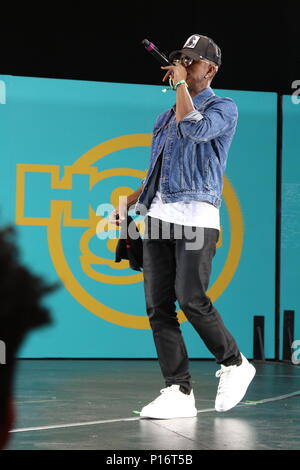 East Rutherford, NJ, USA. 10th June, 2018. Ne-Yo at Hot 97 Summer Jam 2018 at MET Life Stadium in East Rutherford, New Jersey on June 10, 2018. Credit: Walik Goshorn/Media Punch/Alamy Live News Stock Photo