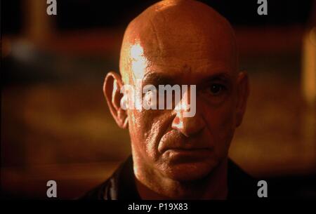 Original Film Title: SUSPECT ZERO.  English Title: SUSPECT ZERO.  Film Director: ELIAS MERHIGE.  Year: 2004.  Stars: BEN KINGSLEY. Credit: PARAMOUNT PICTURES / MOSELEY, MELISSA / Album Stock Photo