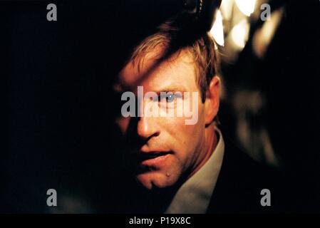 Original Film Title: SUSPECT ZERO.  English Title: SUSPECT ZERO.  Film Director: ELIAS MERHIGE.  Year: 2004.  Stars: AARON ECKHART. Credit: PARAMOUNT PICTURES / MOSELEY, MELISSA / Album Stock Photo