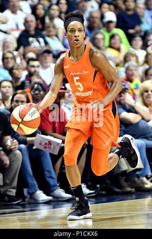 Connecticut, USA. 9th June, 2018. Connecticut guard, Jasmine Thomas, moves the ball downcourt during the WNBA game vs. The Minnesota Lynx held at Mohegan Sun Arena in Connecticut. The Sun won 89-75 . Ron Waite/CSM/Alamy Live News Stock Photo