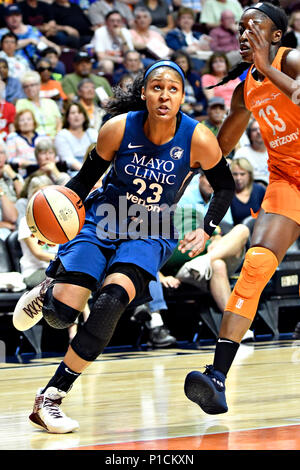 Connecticut, USA. 9th June, 2018. Minnesota forward, Maya Moore, drives to the basket during the WNBA game vs. The Minnesota Lynx held at Mohegan Sun Arena in Connecticut. The Sun won 89-75 . Ron Waite/CSM/Alamy Live News Stock Photo