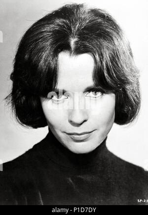 Claire Bloom Portrait for The Spy who came in from the cold UK 1965 ...