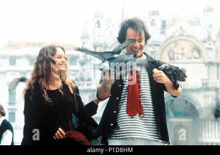 Original Film Title: UN AMOUR DE SORCIÈRE.  English Title: I.  Film Director: RENE MANZOR.  Year: 1997.  Stars: VANESSA PARADIS; GIL BELLOWS. Credit: URANIA FILMS / Album Stock Photo