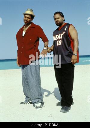 Original Film Title: ALL ABOUT THE BENJAMINS.  English Title: ALL ABOUT THE BENJAMINS.  Film Director: KEVIN BRAY.  Year: 2002.  Stars: ICE CUBE; MIKE EPPS. Credit: NEW LINE CINEMA / Album Stock Photo