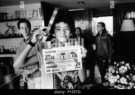 Original Film Title: TEMPORADA DE PATOS.  English Title: DUCK SEASON.  Film Director: FERNANDO EIMBCKE.  Year: 2004. Credit: CINEPANTERA / Album Stock Photo