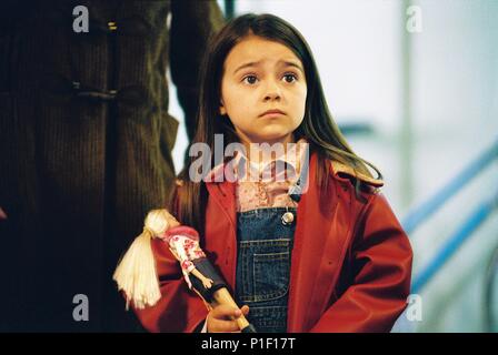 Original Film Title: DARK WATER.  English Title: DARK WATER.  Film Director: WALTER SALLES.  Year: 2005.  Stars: ARIEL GADE. Credit: TOUCHSTONE PICTURES / BRIDGES, JAMES / Album Stock Photo