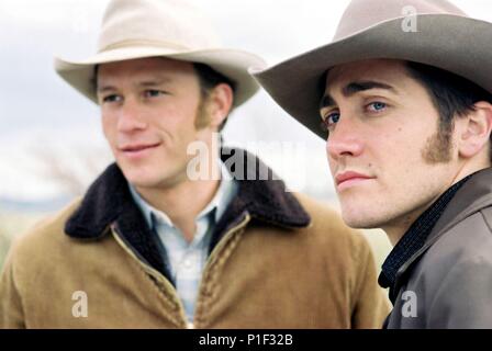 Original Film Title: BROKEBACK MOUNTAIN.  English Title: BROKEBACK MOUNTAIN.  Film Director: ANG LEE.  Year: 2005.  Stars: HEATH LEDGER; JAKE GYLLENHAAL. Credit: UNIVERSAL STUDIOS / FRENCH, KIMBERLY / Album Stock Photo