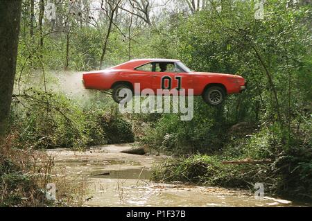 Original Film Title: THE DUKES OF HAZZARD.  English Title: THE DUKES OF HAZZARD.  Film Director: JAY CHANDRASEKHAR.  Year: 2005. Credit: WARNER BROS. / REDIN, VAN / Album Stock Photo