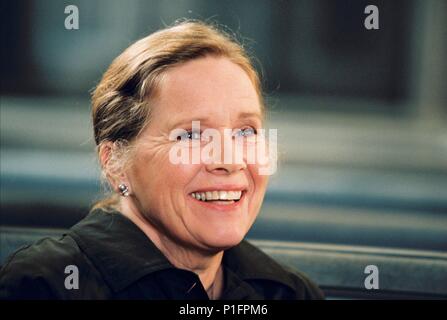 Original Film Title: SARABAND.  English Title: SARABAND.  Film Director: INGMAR BERGMAN.  Year: 2003.  Stars: LIV ULLMANN. Credit: SONY PICTURES CLASSICS / WANSELIUS, BENGT / Album Stock Photo