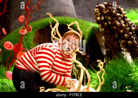 CHARLIE AND THE CHOCOLATE FACTORY PHILLIP WIEGRATZ as Augustus and ...